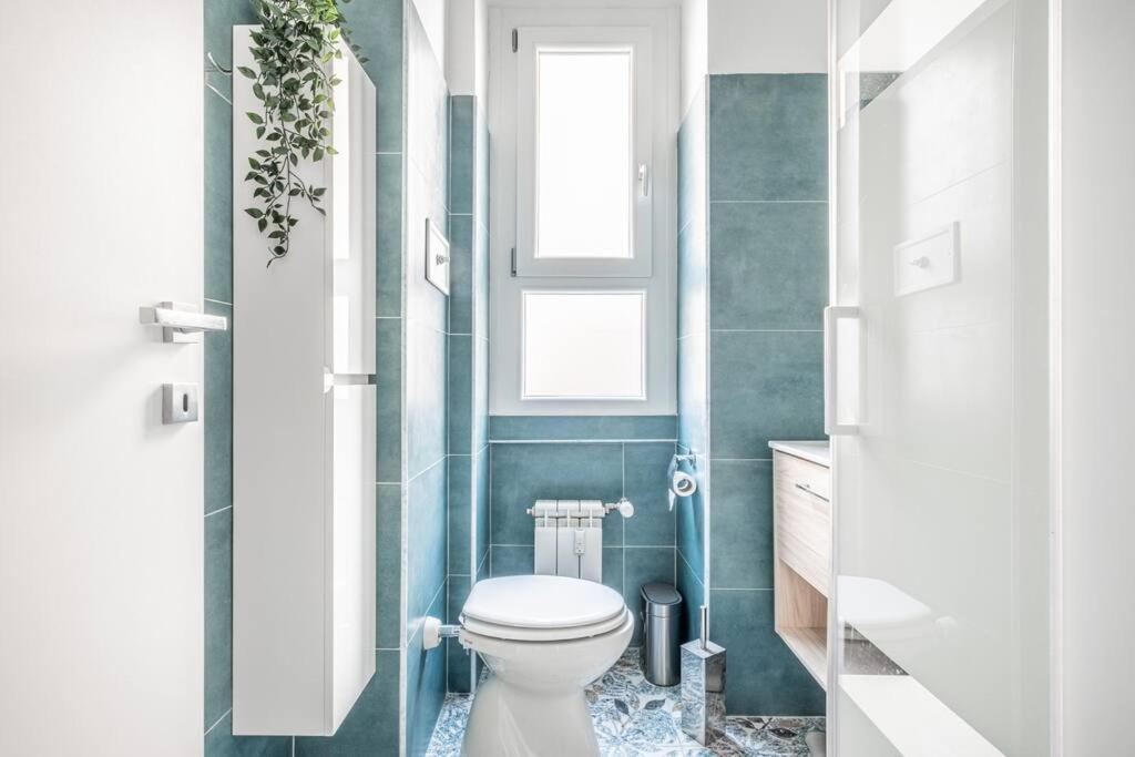Artistic House Navigli-Duomo Netflix & Design Apartment มิลาน ภายนอก รูปภาพ